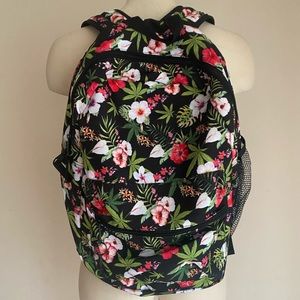 Backpack floral tropical print w laptop compartment New !